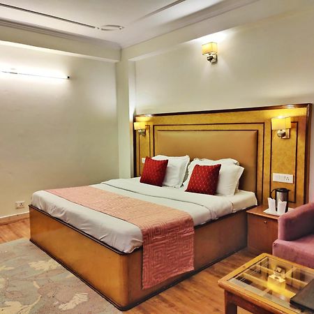 Surya International Hotel Manali Near Mall Road Ngoại thất bức ảnh